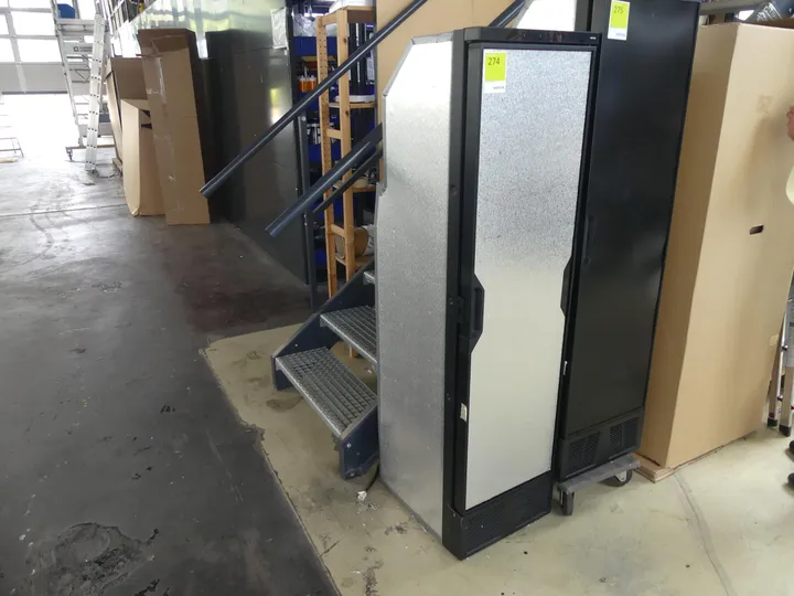 Einbaukühlschrank für Wohnmobil